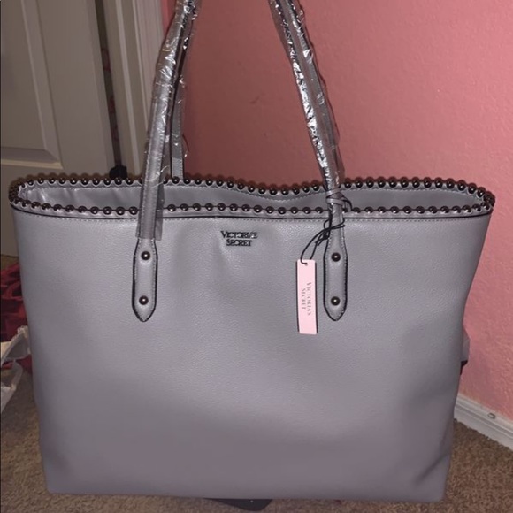 ball stud everything tote